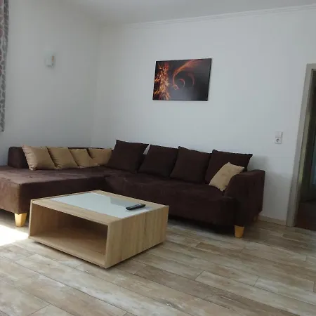 Wulfenia アパート *